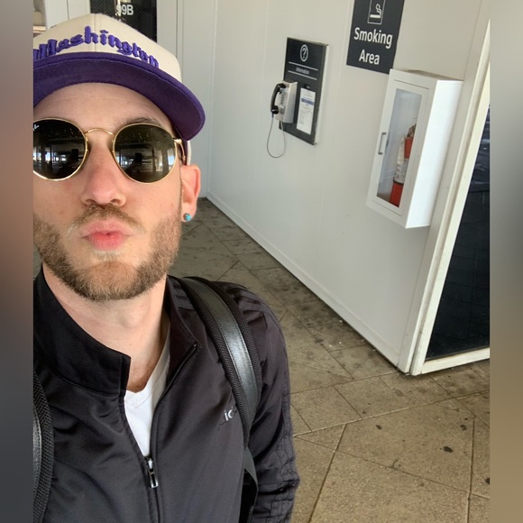 Meet your Posher, Sam - Picture 13 of 13